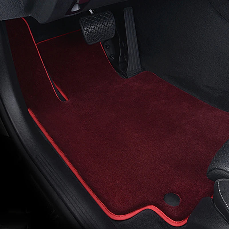 Tapete Automotivo de Luxo em Lã Macia – Conforto, Elegância e Proteção Total