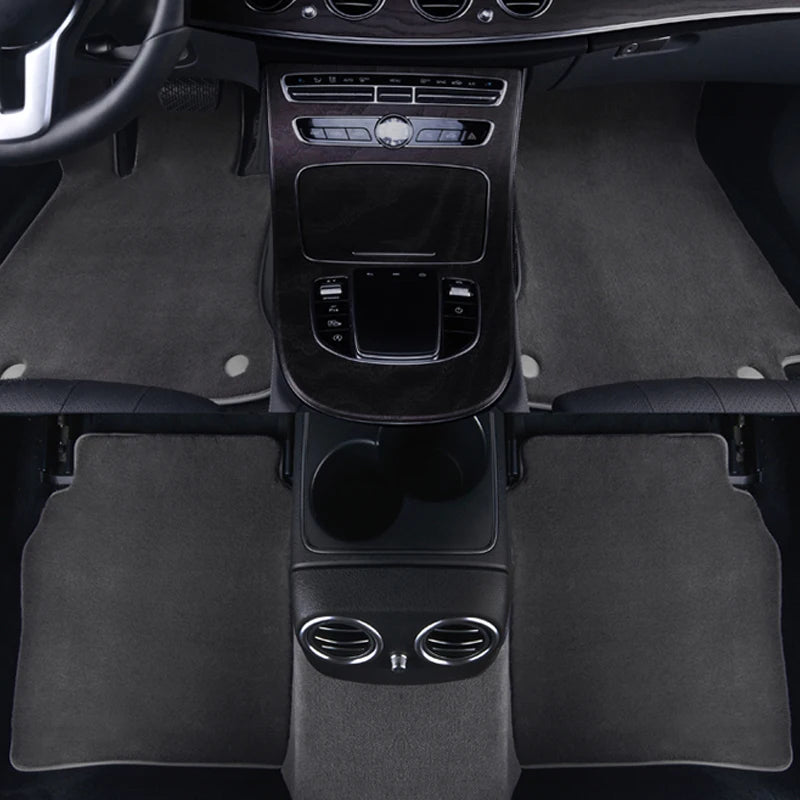 Tapete Automotivo de Luxo em Lã Macia – Conforto, Elegância e Proteção Total